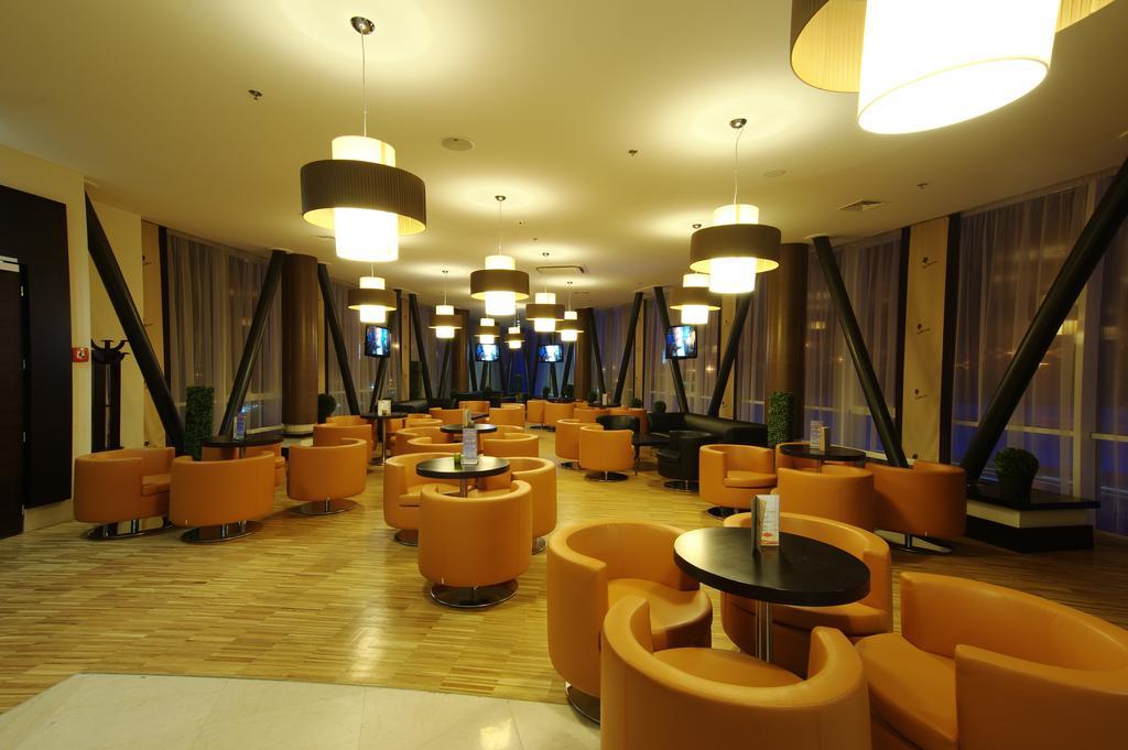 Victoria Hotel Center Doneck Exteriér fotografie
